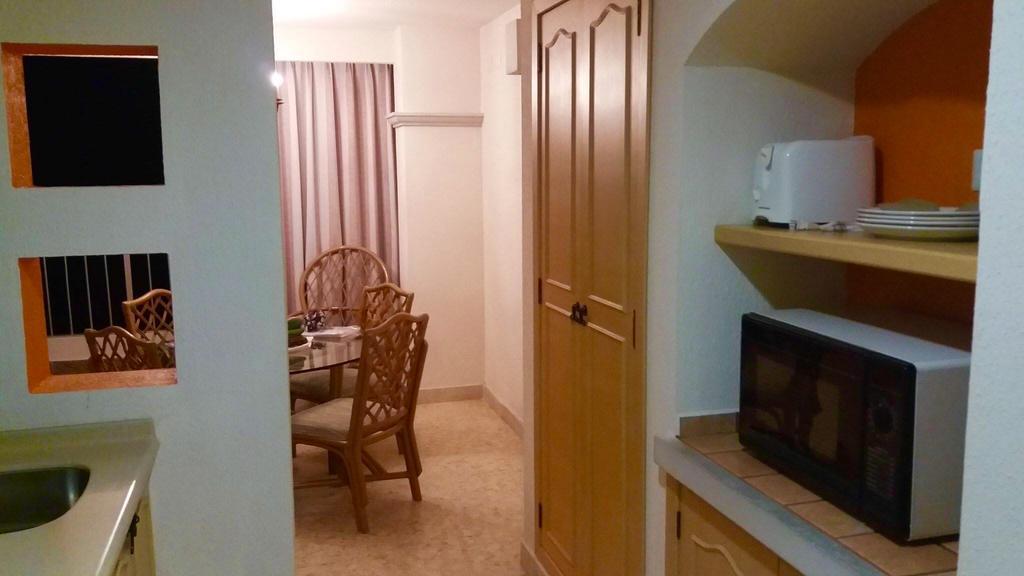 Condominio Torreblanca Cabo Marquez 아카풀코 외부 사진